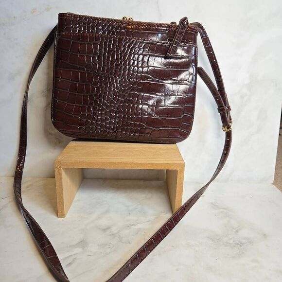 Nine West Kiss-Poptop Brown Crossbody Croc Alligator Bag - Picture 2 of 9